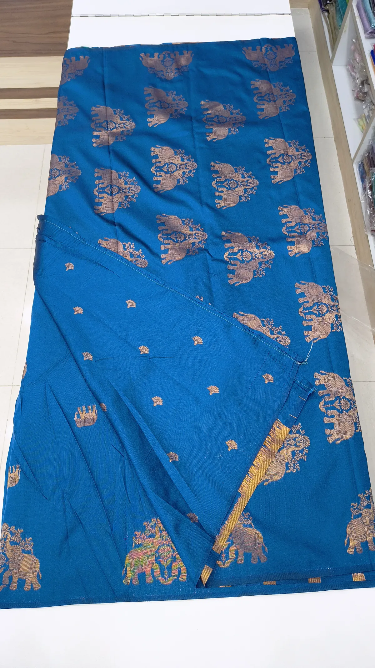 VIRAAZ SILK HASTH- SOFT SILK SAREE