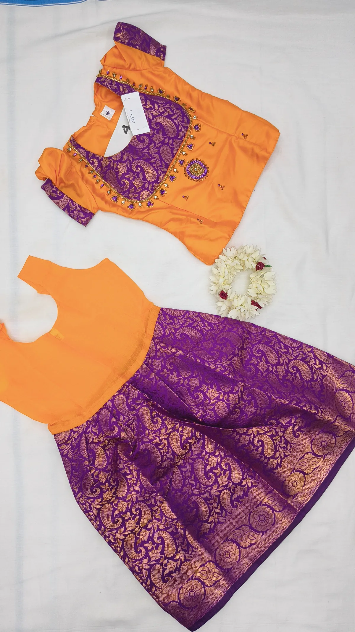 PATTU PAVADAI SET-ST6270-136